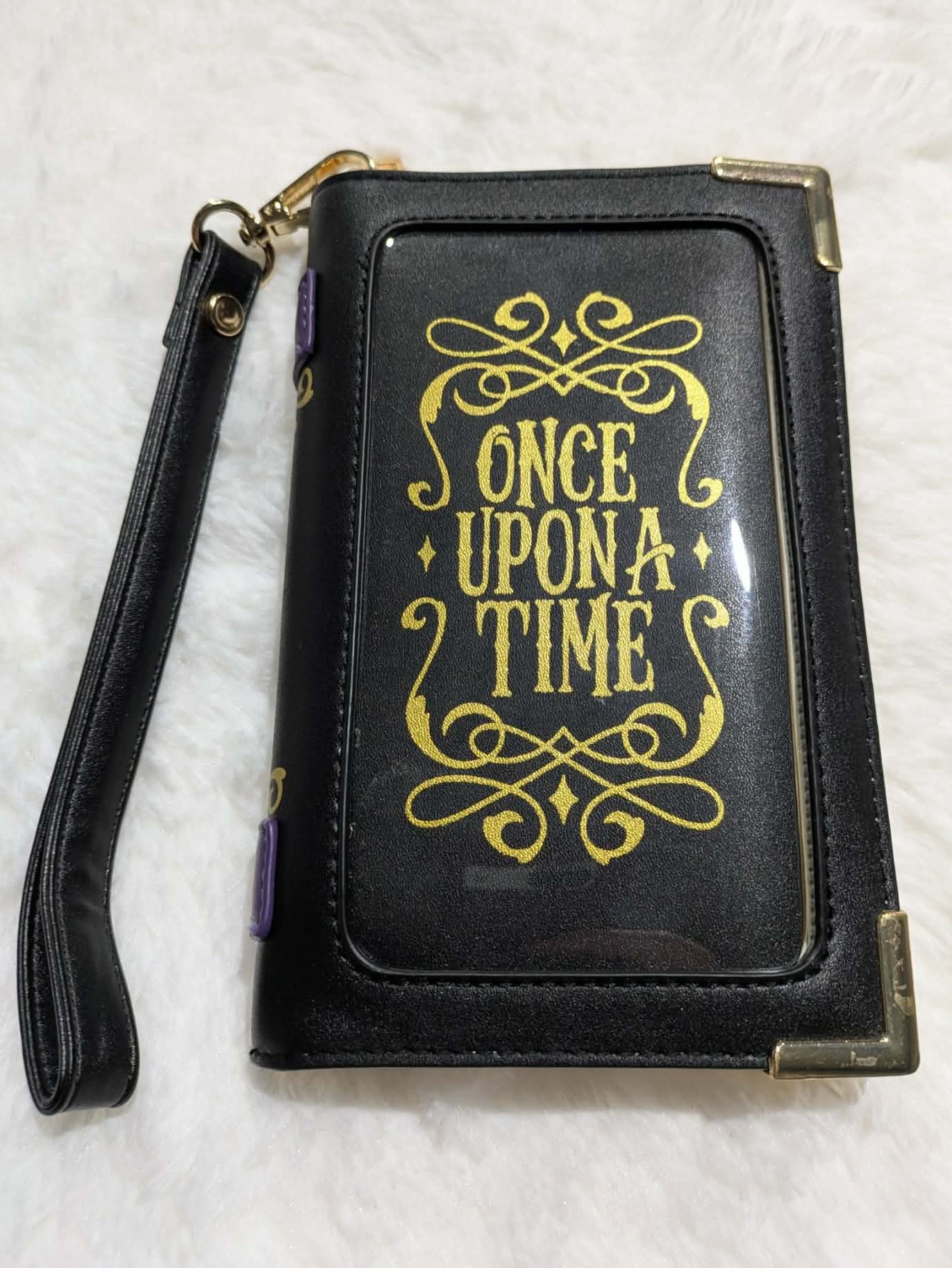 Bookish Ita Wallet