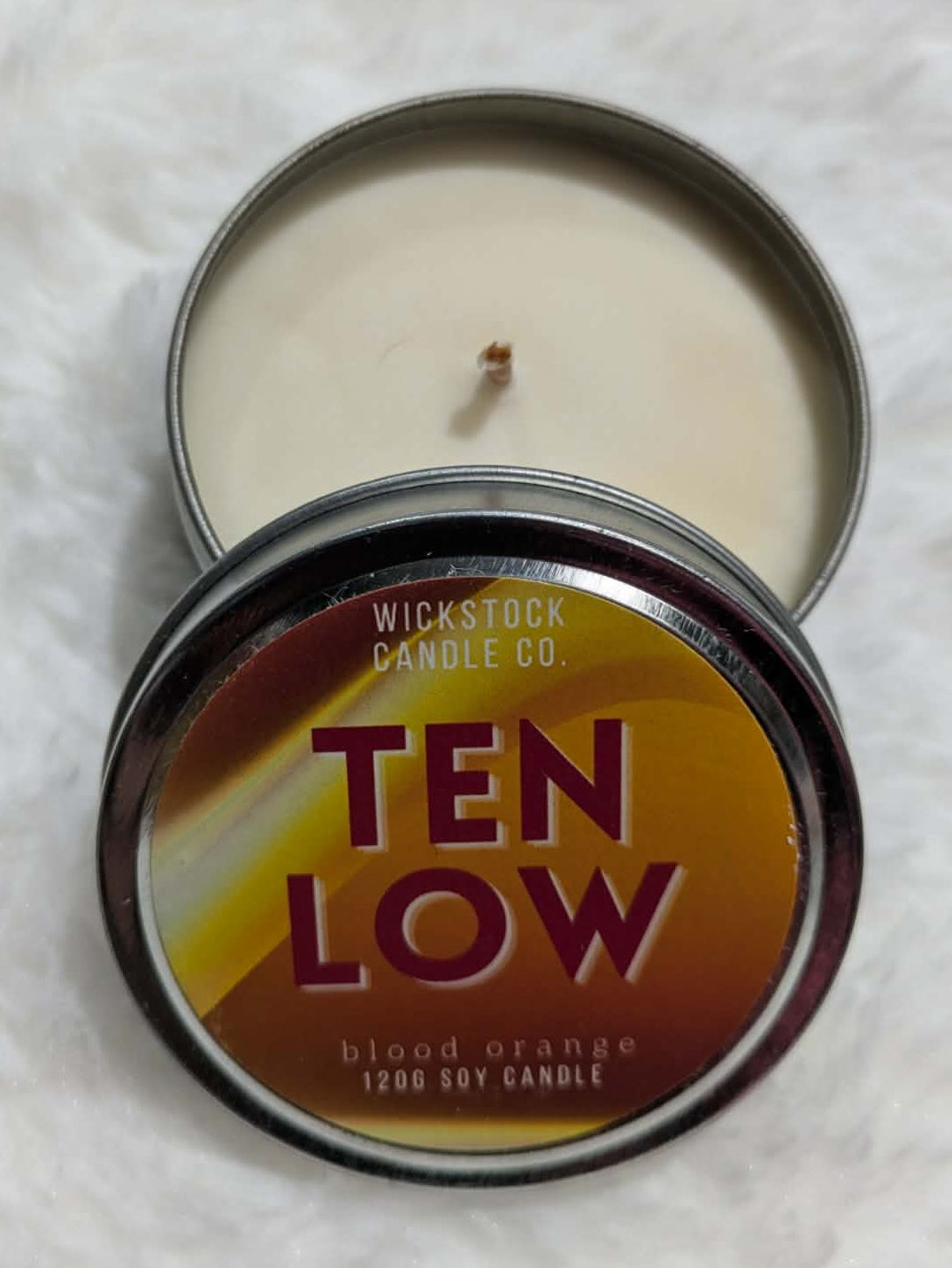 Candles in Tins